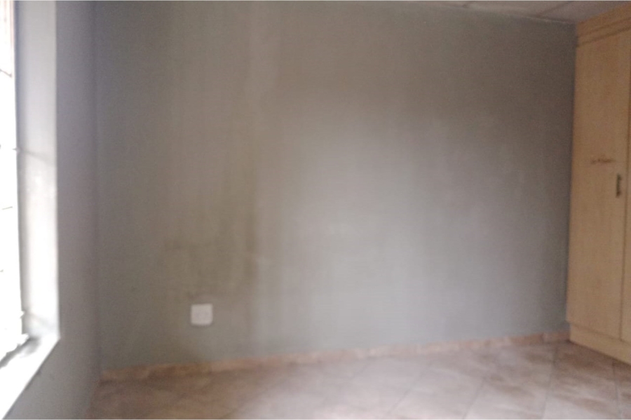 To Let 2 Bedroom Property for Rent in Oos Einde North West